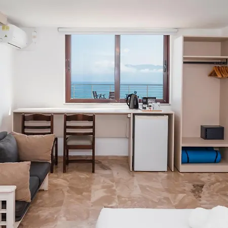 Argo Rooms-papadakis Aparthotel Kissamos