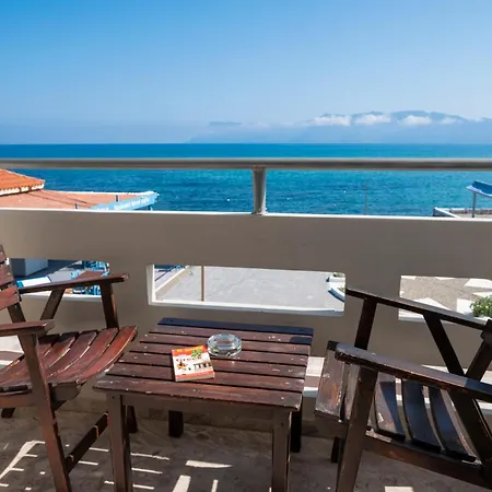 Argo Rooms-papadakis Lägenhetshotell Kíssamos